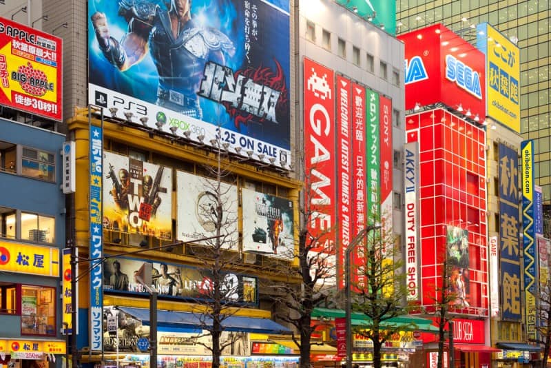 Manga und Anime-Schaufenster in Akihabara